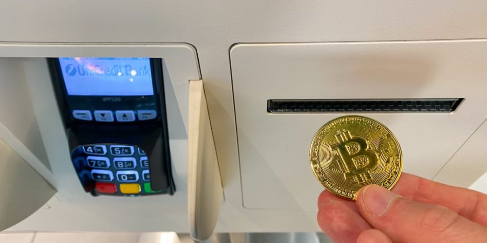 Stablecoin Integration: Fiserv's FIUSD Transforms Financial Services